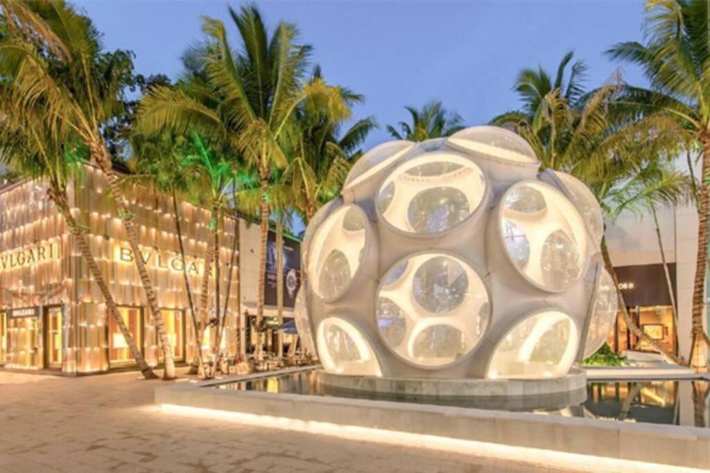 Casa Madeira @ The Heart Of Miami Design District Villa Exterior photo